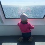 Mit Kind auf der Fähre von Vancouver Island nach Vancouver