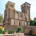 Die Kirche Saint Pierre in Marols in der Loires in Frankreich