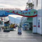 Der Canadian Trail am Canada Place einer der Vancouver Sehenswürdigkeiten