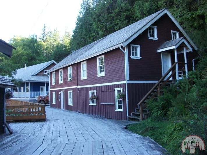 Gebäude am Hafen von Telegraph Cove