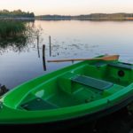 Ein Ruderboot im Wigry Nationalpark in Polen