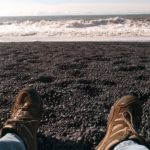 Der schwarze Strand Reynisfjara in Island