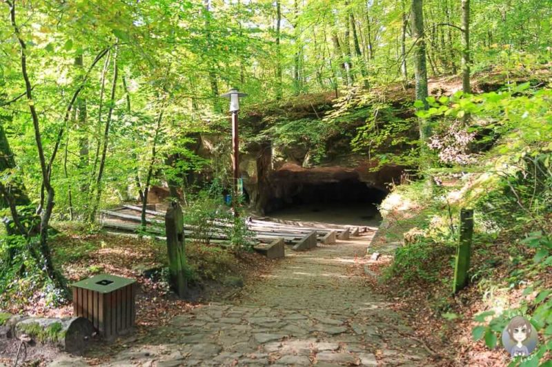 Das Amphitheater Breechkaul am Mullerthal Trail in Luxemburg