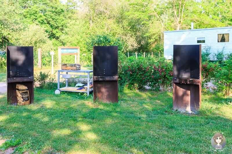 Grillplatz auf dem Camping de l'Aix