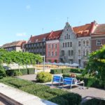 Harju Street Park in Tallinn im Baltikum mit Kind