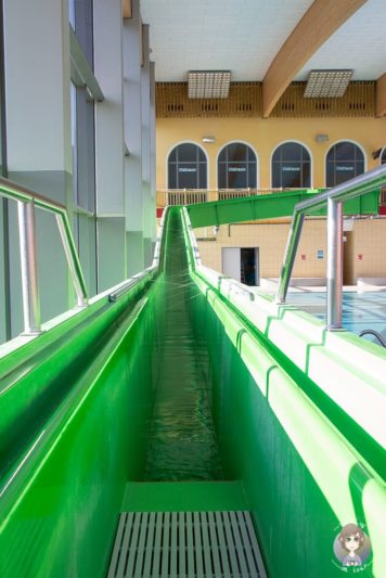 Stehendrutsche im Sauerland Schwimmbad AquaMagis