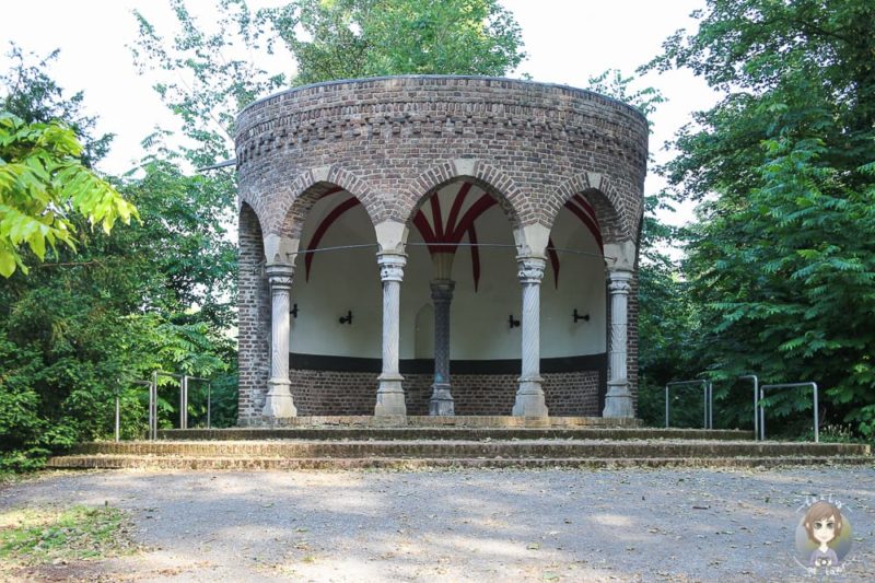 Steinpavillon am Schloss Paffendorf