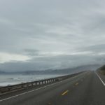 Tief hängende Wolken an der Oregon Coast