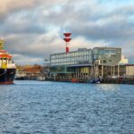 Blick auf das Best Western Bremerhaven Hotel am Fischereihafen