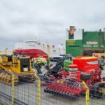 Maschinen auf der Tour mit dem HafenBus zu Bremerhavens Sehenswürdigkeiten