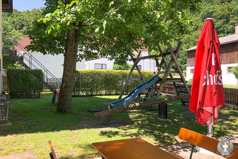 Biergarten und Spielplatz vom Landgasthof Perzl
