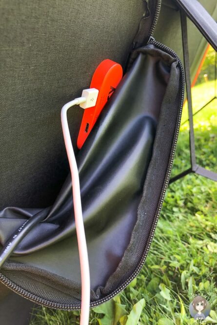 USB Anschlüsse am Solarpanel einer mobilen Solaranlage