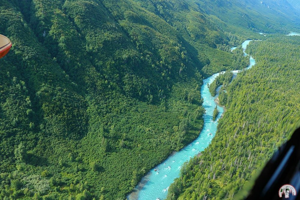 Blick auf den Crescent River im Lake Clark National Park zum Alaska Bären beobachten