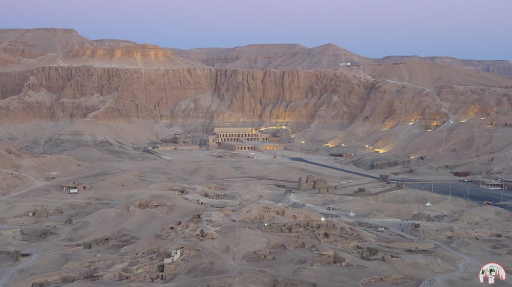 Ballonfahrt über den Hatschepsut Tempel in Ägypten