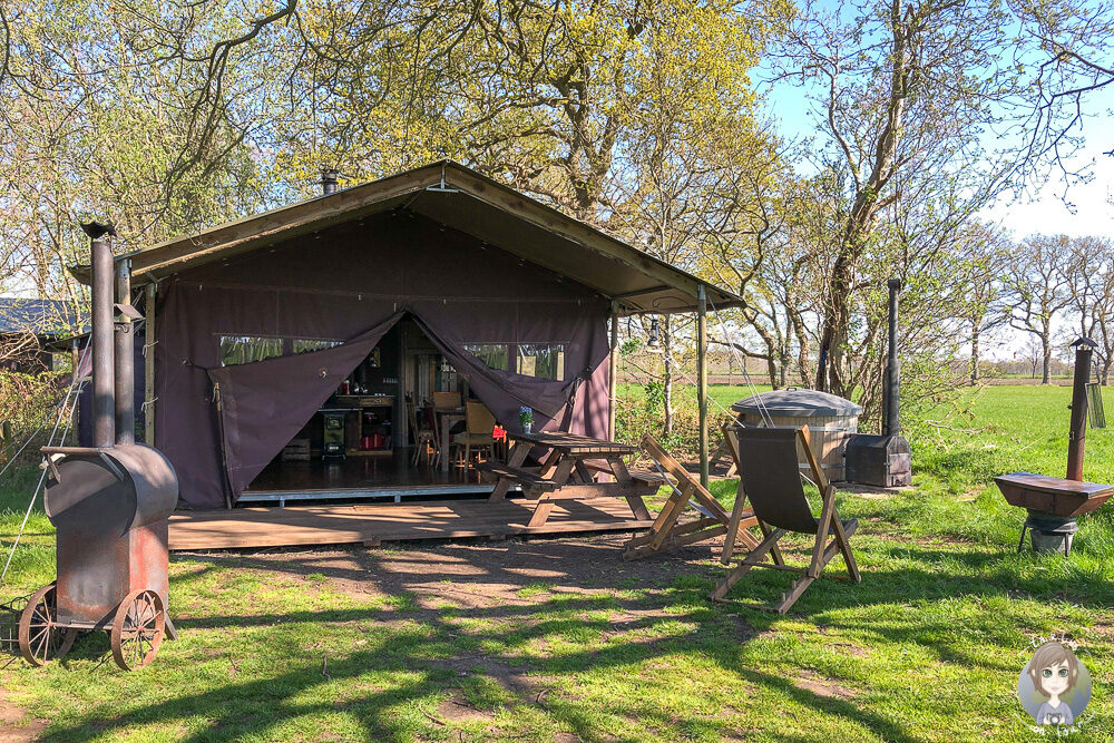 Safarizelt für Naturcamping auf dem Bauernhof von Wiesenbett