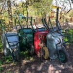 Schubkarren zum Transport von Gepäck bei Wiesenbett