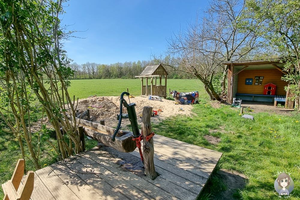Spielplatz auf dem Wiesenbett Bauernhof De Lange Weide