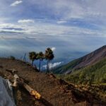 Basislager auf einer Vulkan Wanderung in Guatemala auf der Acatenango Tour