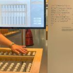Rechnen am Abakus im Computermuseum