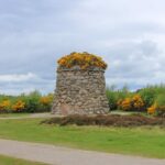 Das Culloden Monument auf dem Schottland Roadtrip
