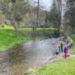Edelsteinsuche am Wasserspielplatz vom Camping Harfenmühle
