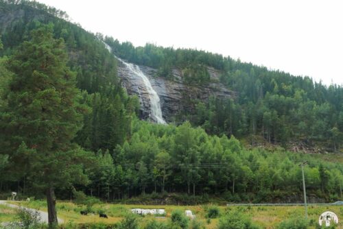 Ausflug zum Reiarsfossen Wasserfall in Setesdal