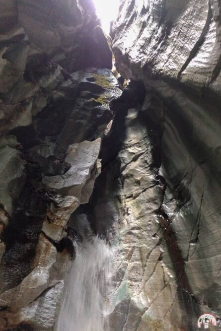Wanderung zur Trollkyrkja auf einer Fjordnorwegen-Rundreise
